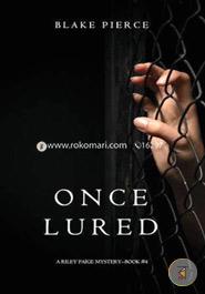 Once Lured (a Riley Paige Mystery Book 4) image