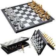 Magnetic Folding Chess Board