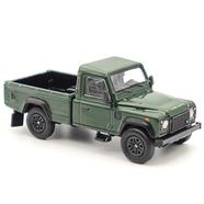 Die Cast 1:64 – Master – Land Rover Defender 110 – Pickup- Bottom Green image