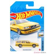 Hot Wheels Premium Single – Volvo 850 Estate -4/5 Fast wagons – Yellow image