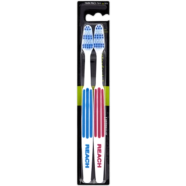 Listerine Reach Twin Pack Medium Tooth Brush image
