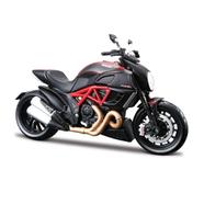 Maisto 1:12 Ducati Diavel Carbon Red Die Cast Motorbike Vehicles Collectible Hobbies Motorcycle Model Toys -226788018