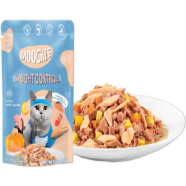 Moochie Weight Control Mince with Salmon Pouch For Adult Cats 70g image