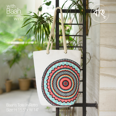 Baah’s Tote In-Retro image