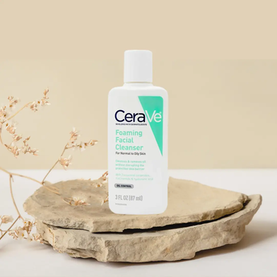 CeraVe Foaming Facial Cleanser for Normal to Oily Skin 87ml Slide 2
