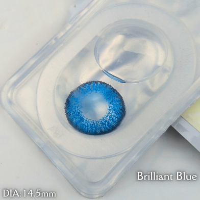 New Freshlook Brilliant Blue Color Contact Lens With Regular Kit Box For Men and Women. 1 Pair Freshlook Color Contact Lens For Eye Makeup and Cosmetics. Freshlook Colorblends Series image