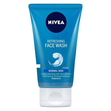 Nivea Refreshing Face Wash (150 ml) image