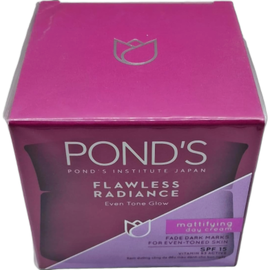 Ponds Flawless Radiance Mattifying Day Cream Spf 15 50gm image