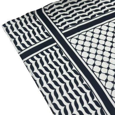 Shilpaholic White And Black Scarf image