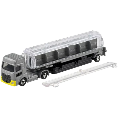 Tomica No. 136 /4 Ud Trucks Quon Tank Long Type Die-cast - 228653