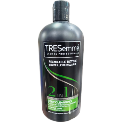 Tresemme Deep Cleansing 2 in 1 Shampoo Plus Conditioner - 900 ml image