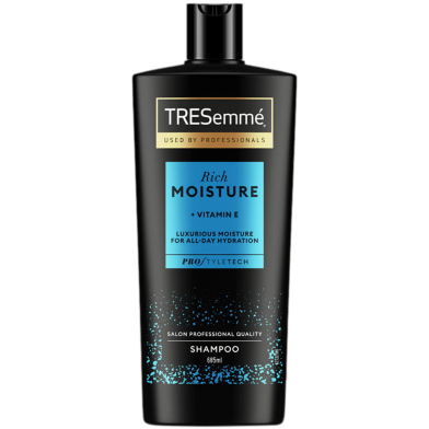 Tresemme Rich Moisture Salon Professional Quality Shampoo 685 ml image