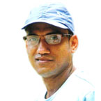 Ahmed Reaz books