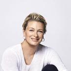 Kristin Hannah image
