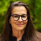 Annie Jacobsen image