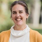 Laurie Gilmore image